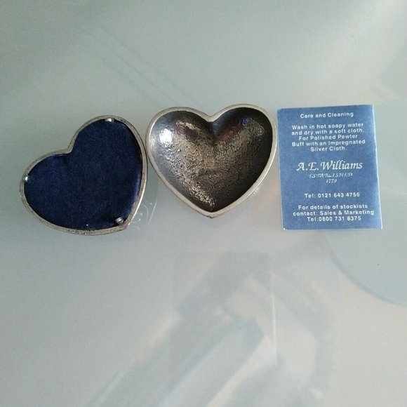 A E Williams Pewter HEART PinCushion Made England - Picture 4 of 5